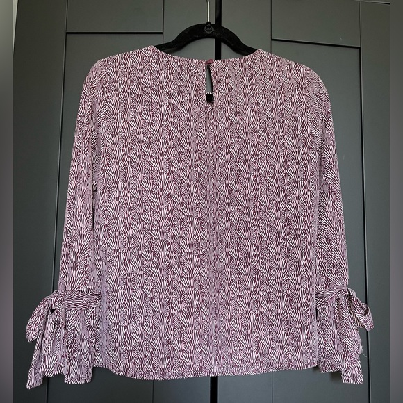 Banana Republic Blouse with Tie Sleeves - Picture 2 of 2